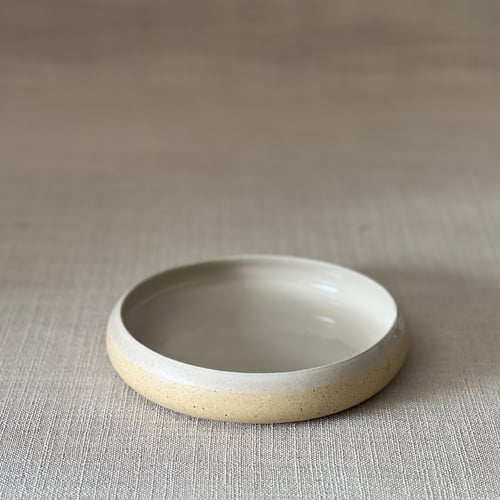 Image of VERVE CURVED DESSERT PLATE