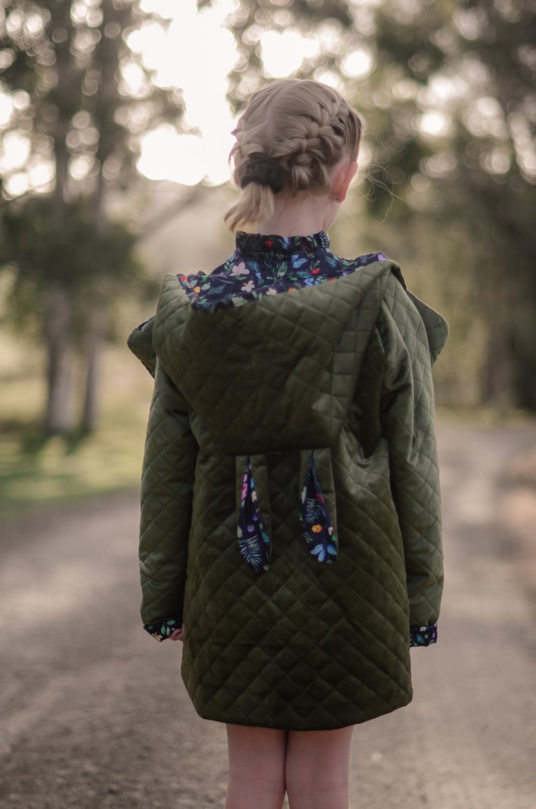 Lily Coat Image 4