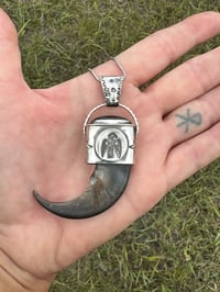 Image 3 of Large bear claw pendant 