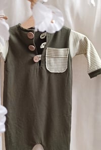 Image 2 of Photography boy romper - Callan | 9-12 months - khaki | sitter