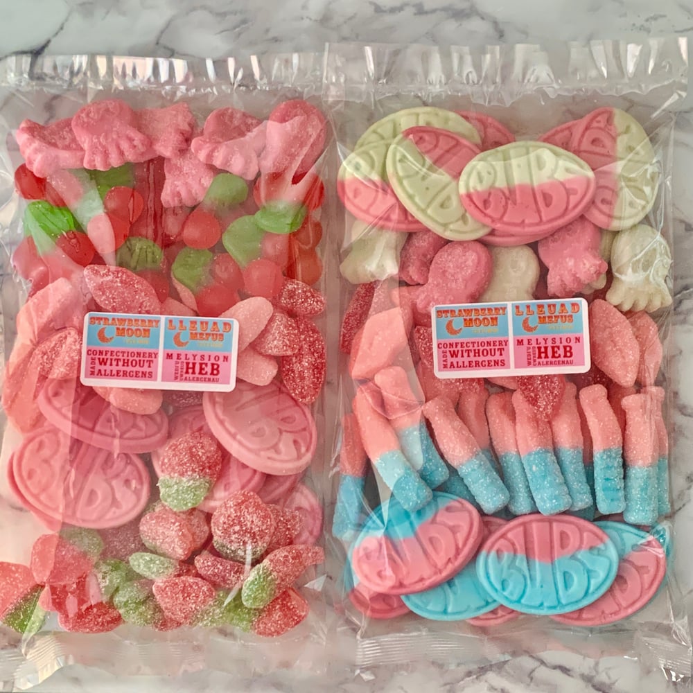 Image of THE PINK MIXES