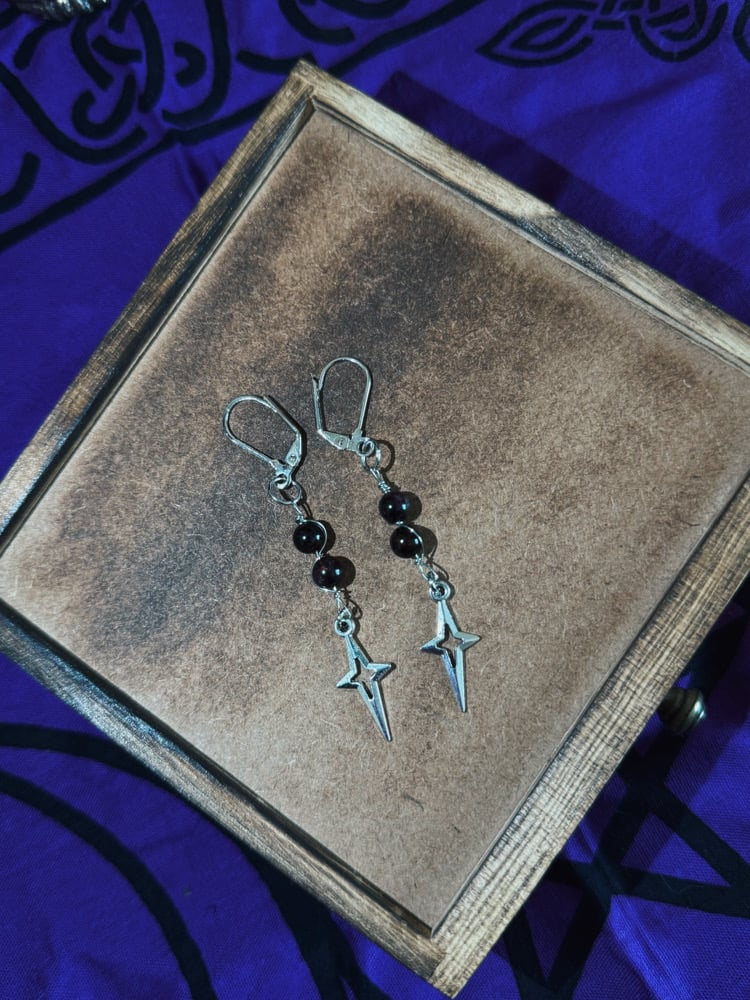Image of "Soul's Longing" Garnet Earrings