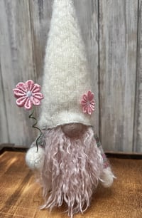 Image 1 of Cream & Pink Lambswool Wee Daisy Gnome