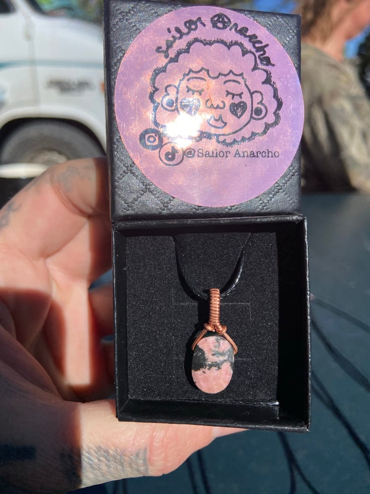 Image of Rhodonite 
