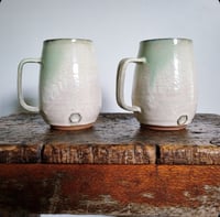 Image 3 of XL Coffee Mugs in MOONSTONE