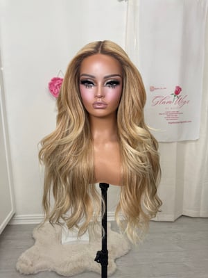 Image of Rita with clip in extensions (pre order) 