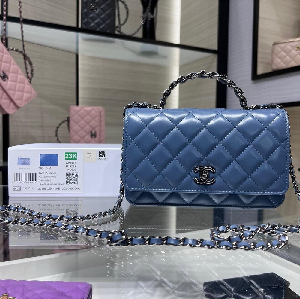 CC Blue Vanity & WOC