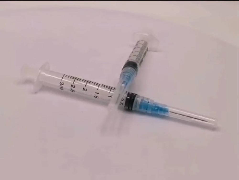 Syringe 