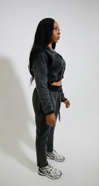 Image 4 of WOMENS CROP SET 