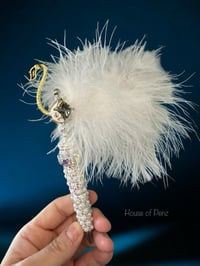 Image 2 of White Swan Pen