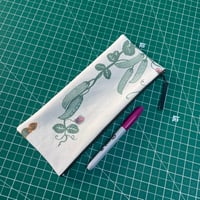 Image 1 of Pea Pod Pouch