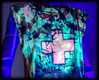 Image 2 of UltraDistResseD CrossCrop (small)