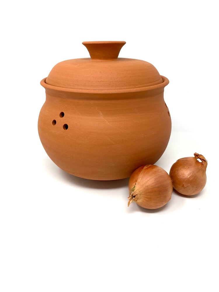 Image of Onion/potato storage pot