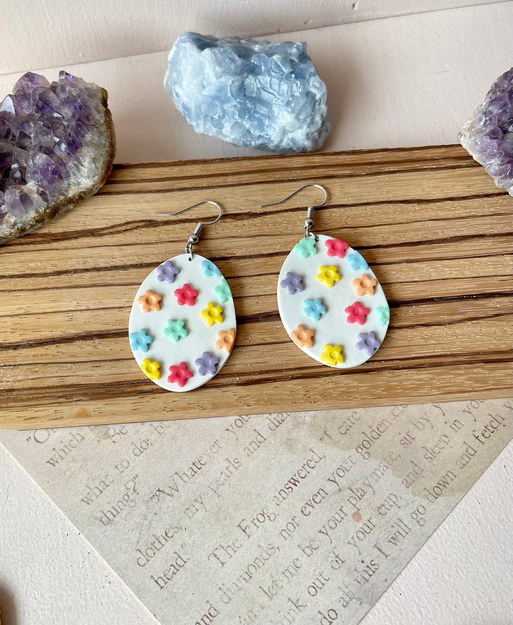 Image of Floral Easter Egg Earrings 