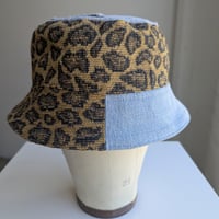 Image 3 of Reworked NY Reversible Bucket Hat 80s Leopard top L 23"