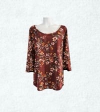 Image 1 of New 2X Amana Floral Top #579*13