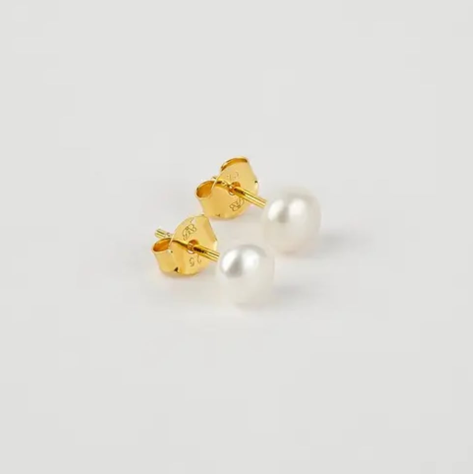 Image of Button Freshwater Pearl Stud Earrings
