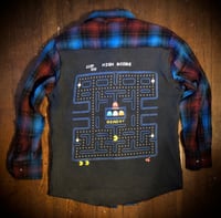 Upcycled “Retro PAC-Man” t-shirt flannel 