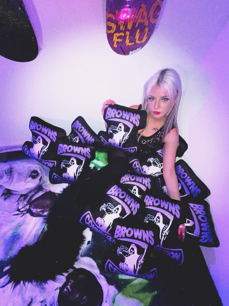 Image of  Hypnotized world  pillow 