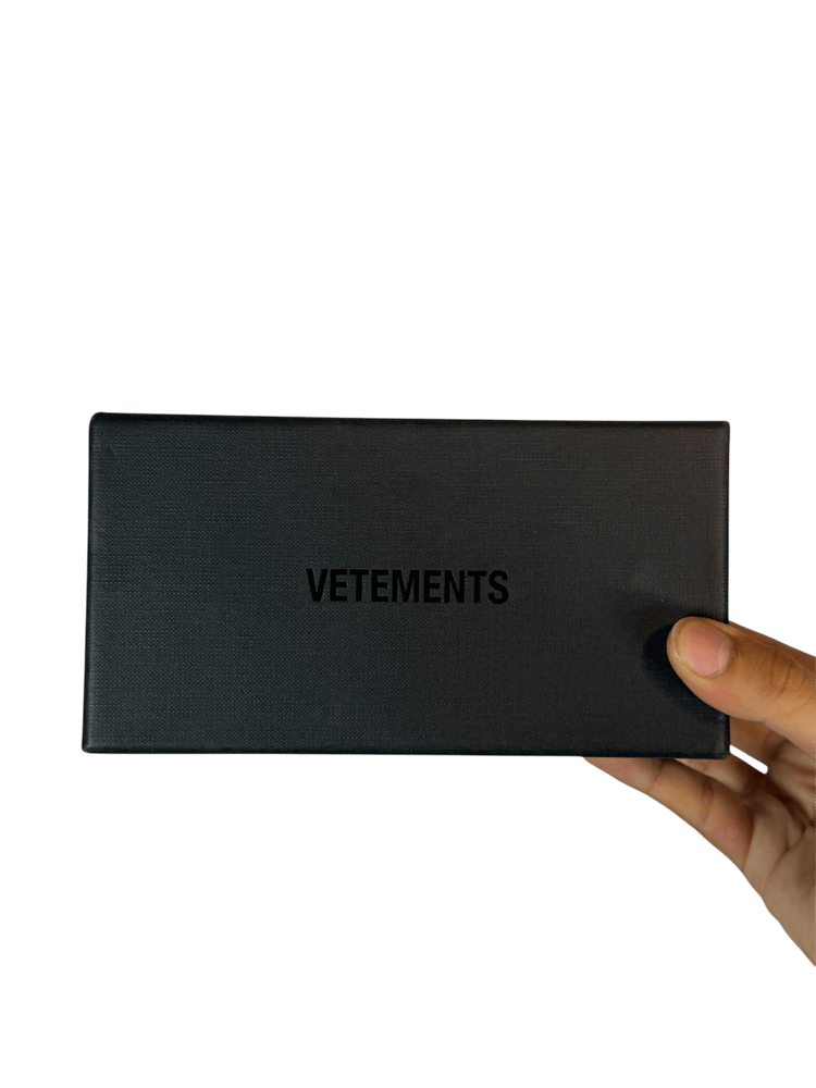 Image of Vetements Oakley Shield Edition Sunglasses 