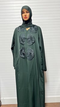 Image 20 of 3D flower Open Abaya 