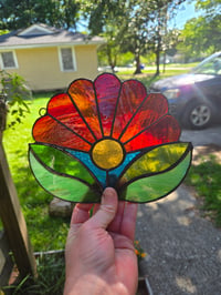 Image 3 of Stained glass large Red Daisy