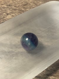Fluorite mini sphere 