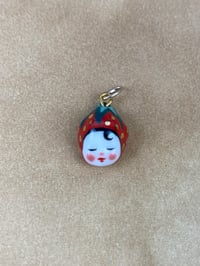 Image 4 of Strawbebes - Gold and Platinum Lustre options 