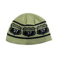 i37 Beanie