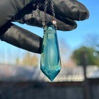 Image 12 of Crystal Pendant 2 - Aquatic Opalescent Twist