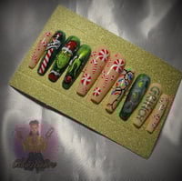 Image 5 of The Grinch