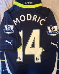Image 1 of Tottenham Hotspur “MODRIC 14” 2010/11 Third Shirt + PL patches (M)