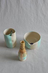 Image 9 of Straight-Sided Grip Straw Cup