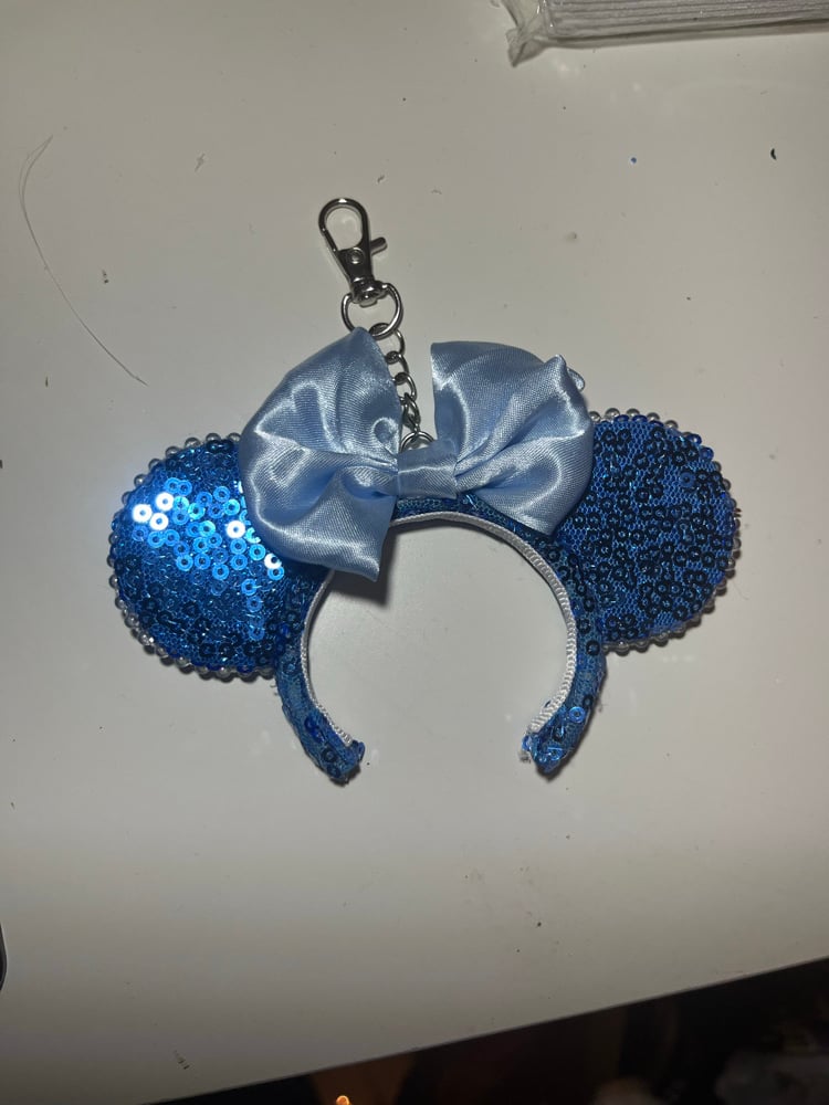 Image of Mini Ear Keyring