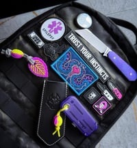 Image 4 of “Tropical Shock” Leaf/ Beads