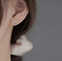 Bow Silver Mini Earrings