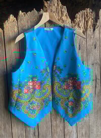 Image 5 of Chaleco feito a man. FOLIADA41. Talla M/L
