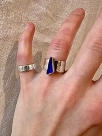Image 5 of Silver hammered ring Blue seaglass size M/N