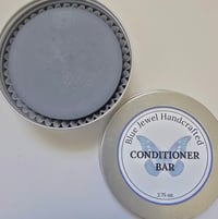 Image 1 of Solid Conditioner Bar