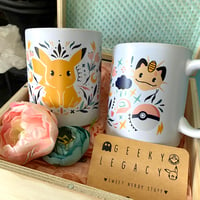 Image 1 of Mug Pikachu.Vendu à l'unité ou à intégrer dans un lot de 3 (36€ les 3)