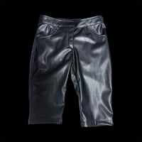 BLXCKOUT LEATHER CAPRIS