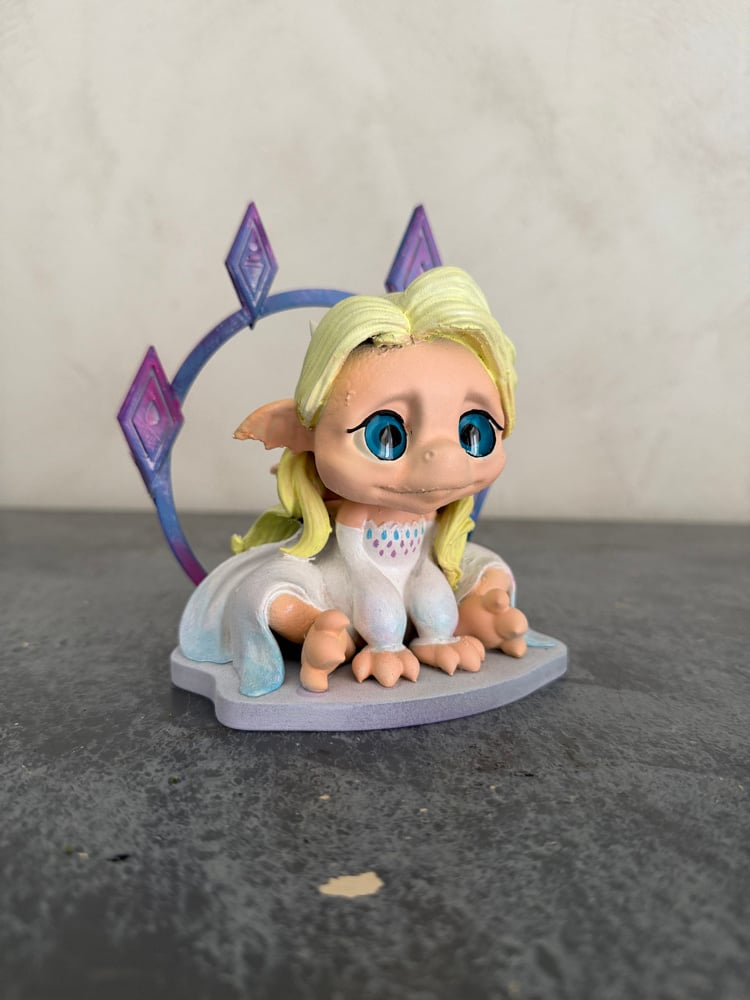 Image of Elsa Dragonpuff 