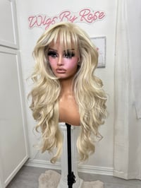 Image 5 of Mia luxury free part glueless wig (ready to ship) 