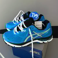 Image 1 of size: us8 uk7 eu41.5 cm26