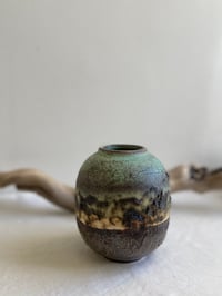 Image 5 of Stoneware vessel 3