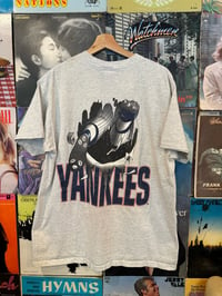Image 2 of 90s New York Yankees Tshirt XL