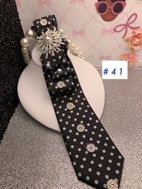 Image 16 of Classy Diva Tie Necklace
