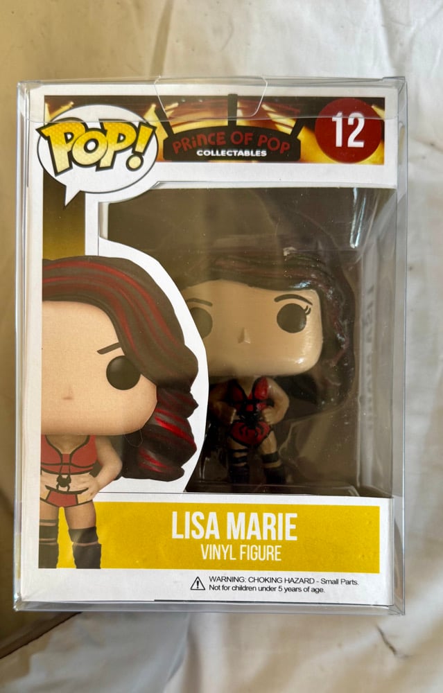 CUSTOM LISA MARIE VARON POP FIGURE WHITE & RED *AUTOGRAPHED & NUMBERED* + SIGNED 8x10 & TRADING CARD