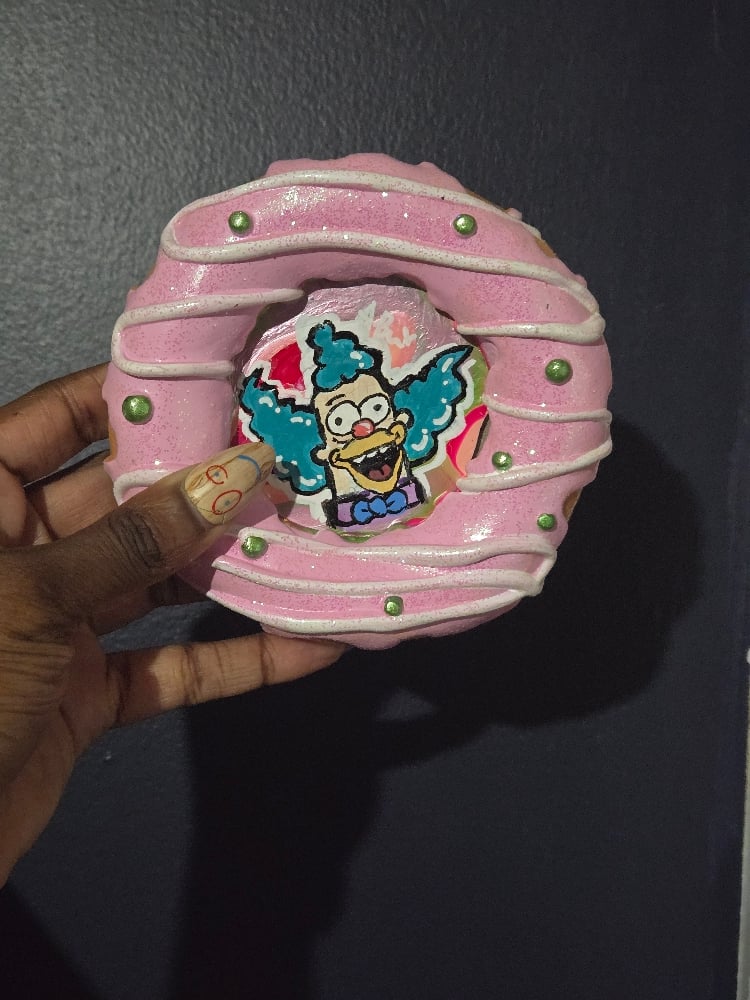 Image of Krusty the Clown Painting 🤡🍩