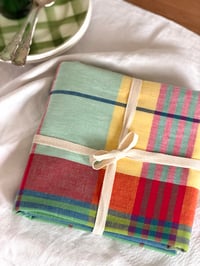 Image 1 of Nappe à carreaux